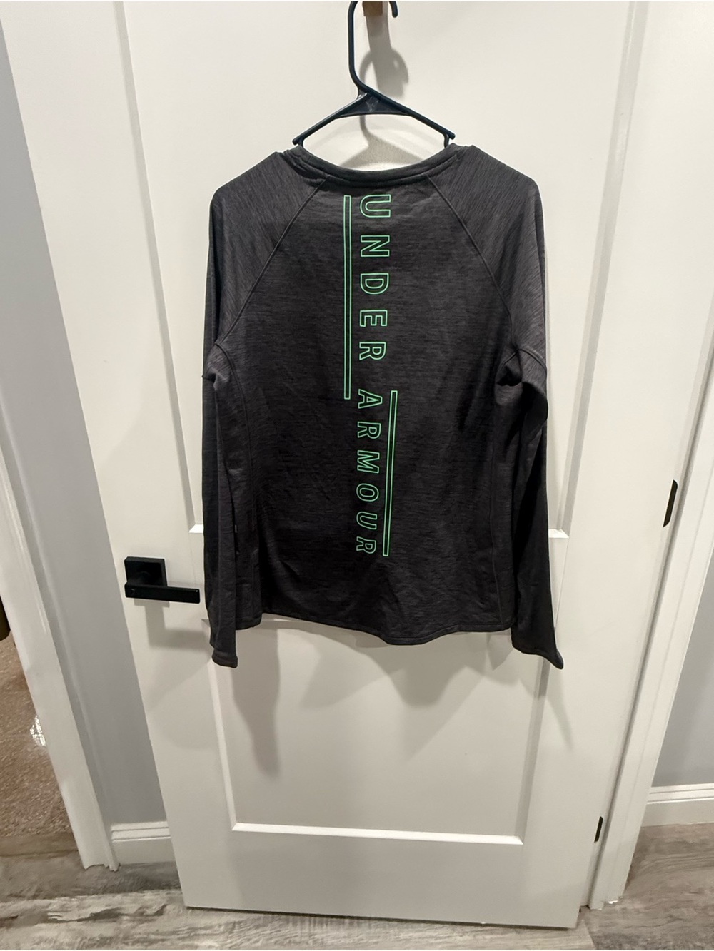 Under Armour Women’s Long-Sleeve Training Shirt - Charcoal Grey with Green Logo